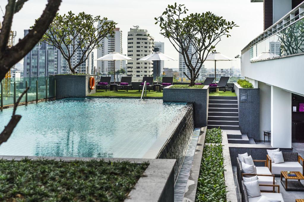 Booking the best hotel in Bangkok is a part of the planning the trip itself